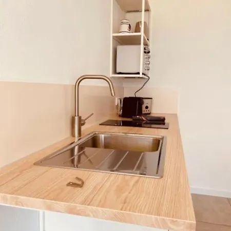 Appartement Sonniges Im Garten, In Zentraler Lage *