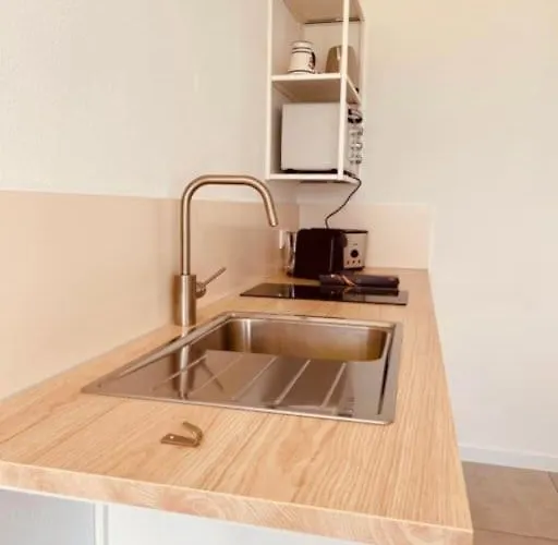 Appartement Sonniges Im Garten, In Zentraler Lage *